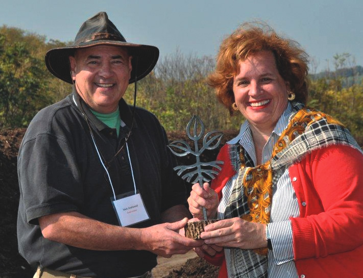 Carla Castagnero, president and co-founder of AgRecycle, Inc., and member of BioCycle’s Editorial Board, was honored by The Rodale Institute as an Organic Pioneer on September 14, 2012.