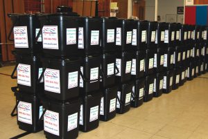 EcoSafe’s 2-gallon kitchen counter collection bin (Photo by Julie Stewart)