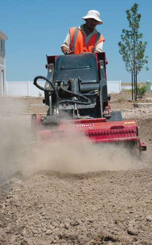 New properties within Denver Water’s service area are required to amend soils with 4 cy of compost/1,000 sq. ft. of permeable area to a depth of 6 inches. 