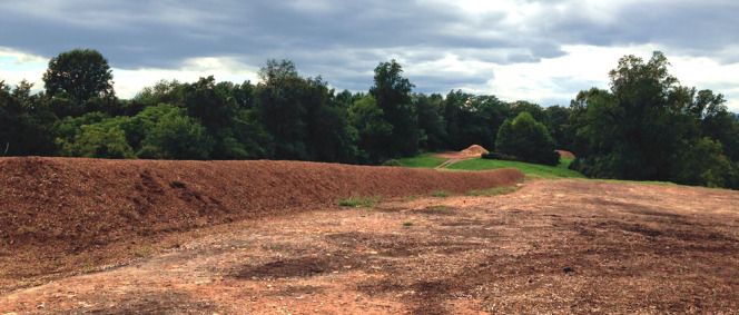 Panorama Pay-Dirt processes fall leaves, wood chips and some poultry litter in windrows on roughly 20 acres of gently rolling hills. 