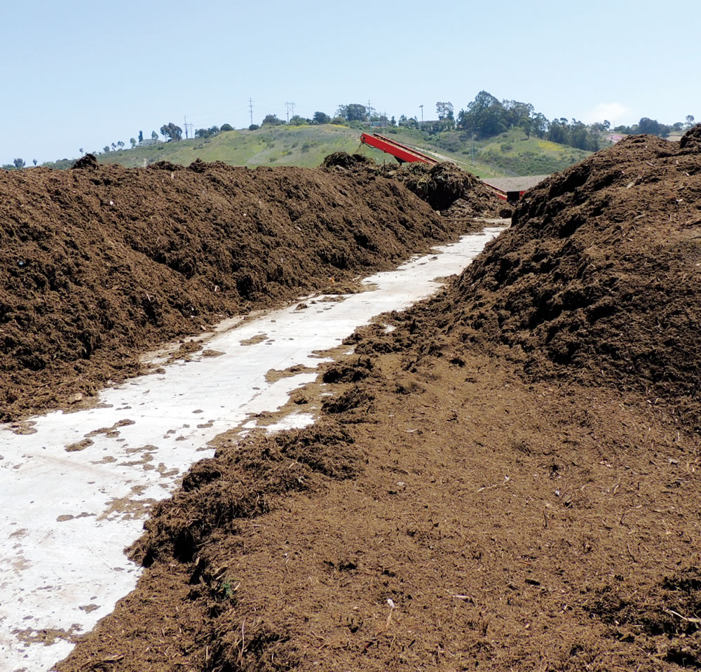 CalRecycle is collaborating with the state’s agricultural agency to incentivize farmers’ use of compost (Agri Service composting facility, shown).