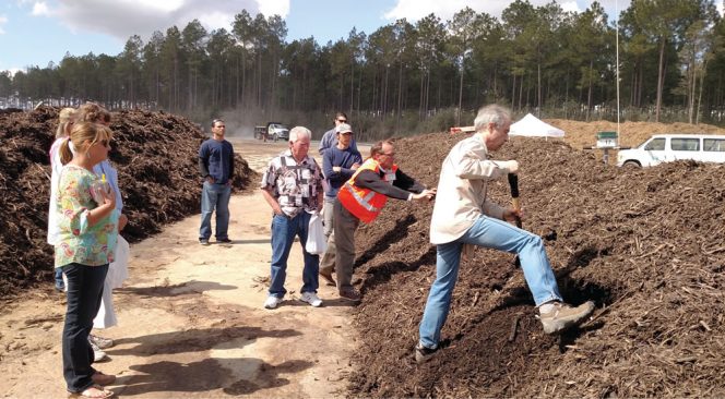 A field day was held at the facility for potential end users of the compost, including landscapers, nursery growers, farmers and Florida DOT. Photo courtesy of ECUA and Kessler Consulting, Inc